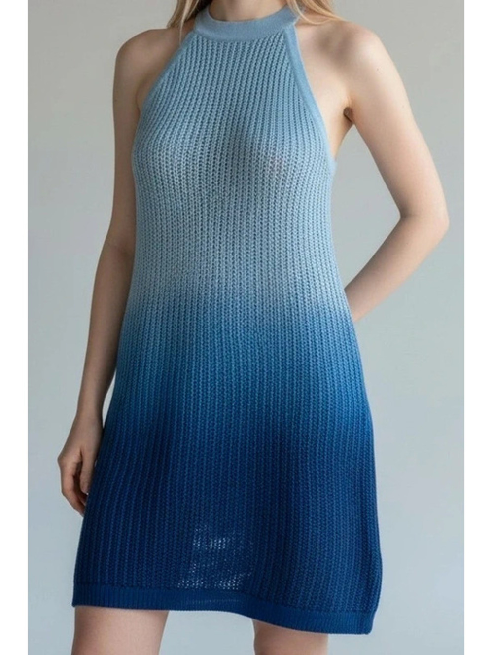 Tahari Blue Ombre Open-Knit Halter Neck Top - Size XL
